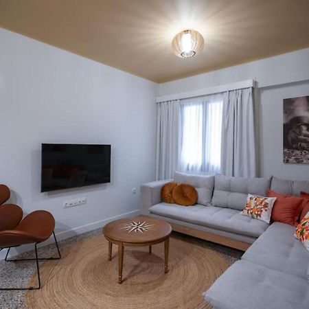 Haris 302 Apartment By Vpn Accomodation Athena Bagian luar foto