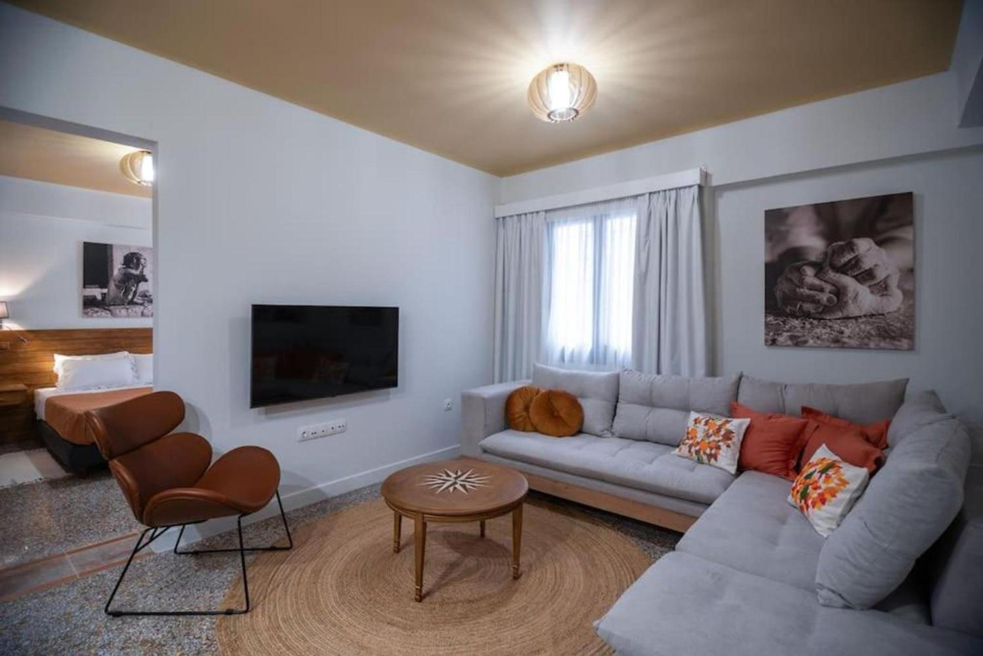 Haris 302 Apartment By Vpn Accomodation Athena Bagian luar foto