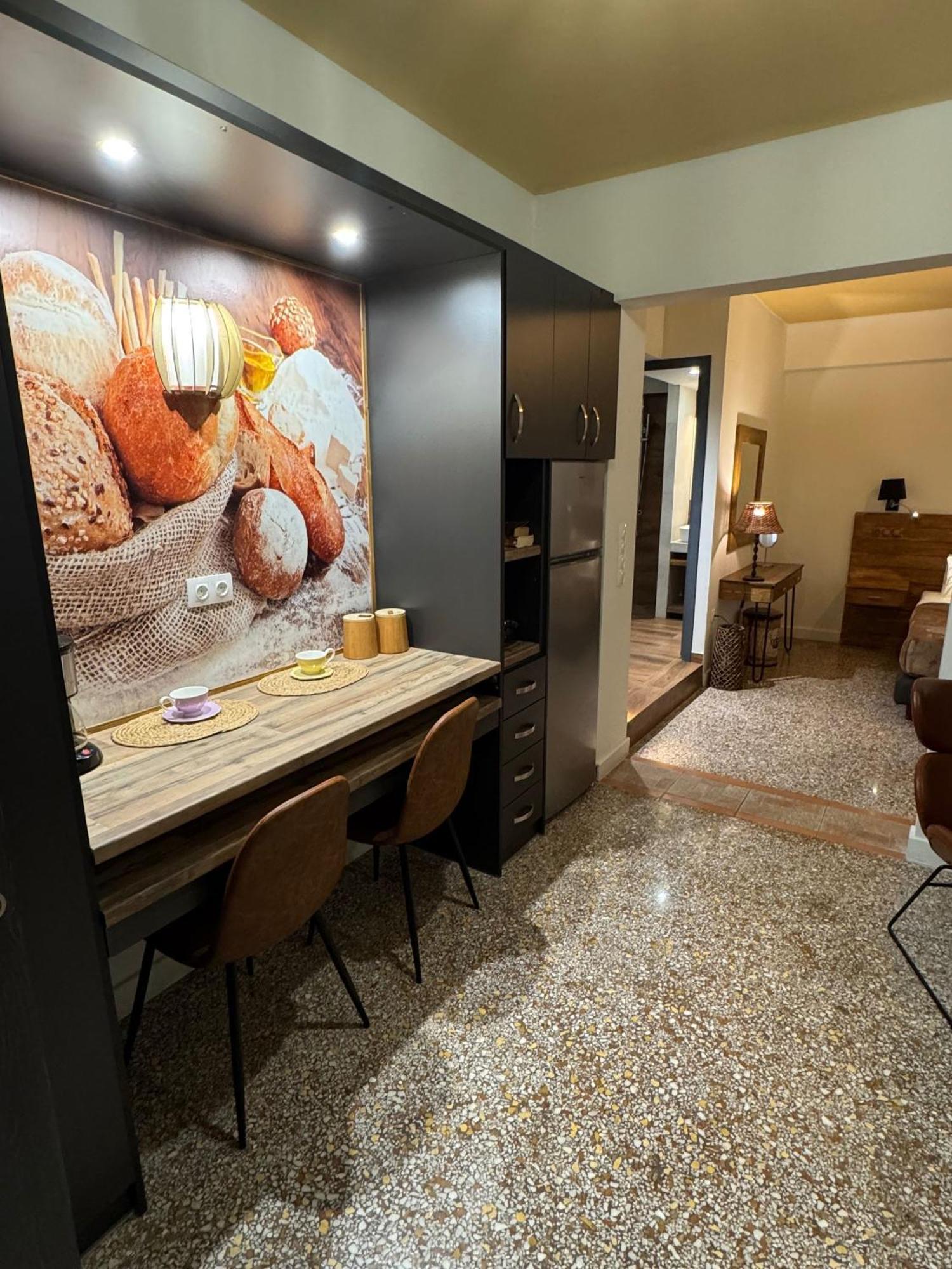 Haris 302 Apartment By Vpn Accomodation Athena Bagian luar foto